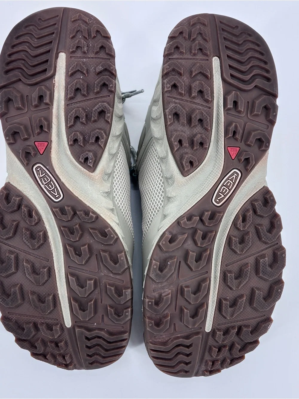 Keen Women’s NXIS EVO Waterproof All-Terrain Hiking Trail Sneakers Shoes Size 8